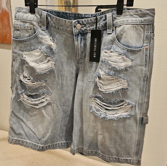 Dolls Kill Pants - NWT 🏷 shredded Cargo denim shorts